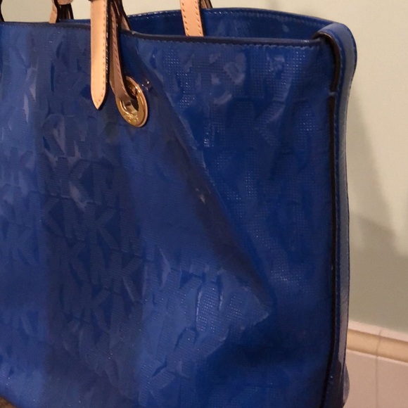 Michael Kors Handbag - Picture 2 of 6